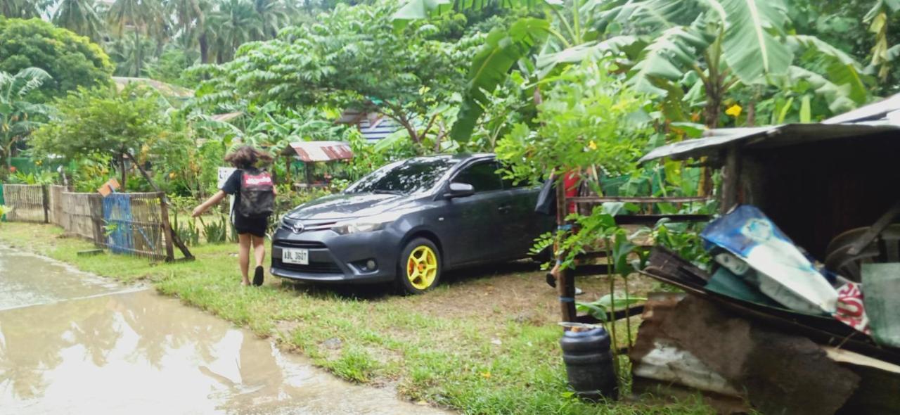 Riverside At Aninuan Accommodation And Food Puerto Galera Extérieur photo