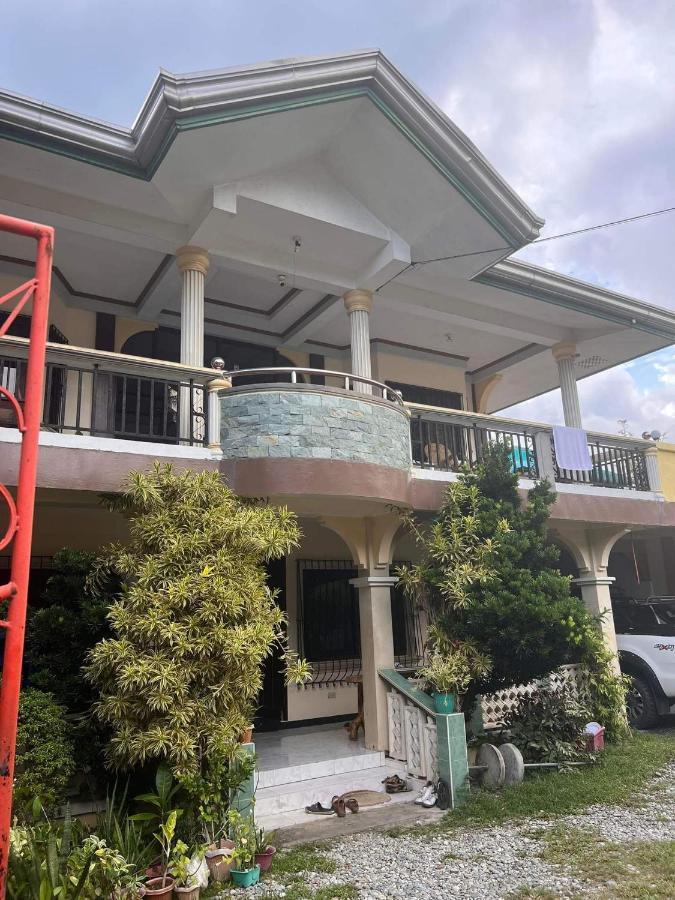 Riverside At Aninuan Accommodation And Food Puerto Galera Extérieur photo