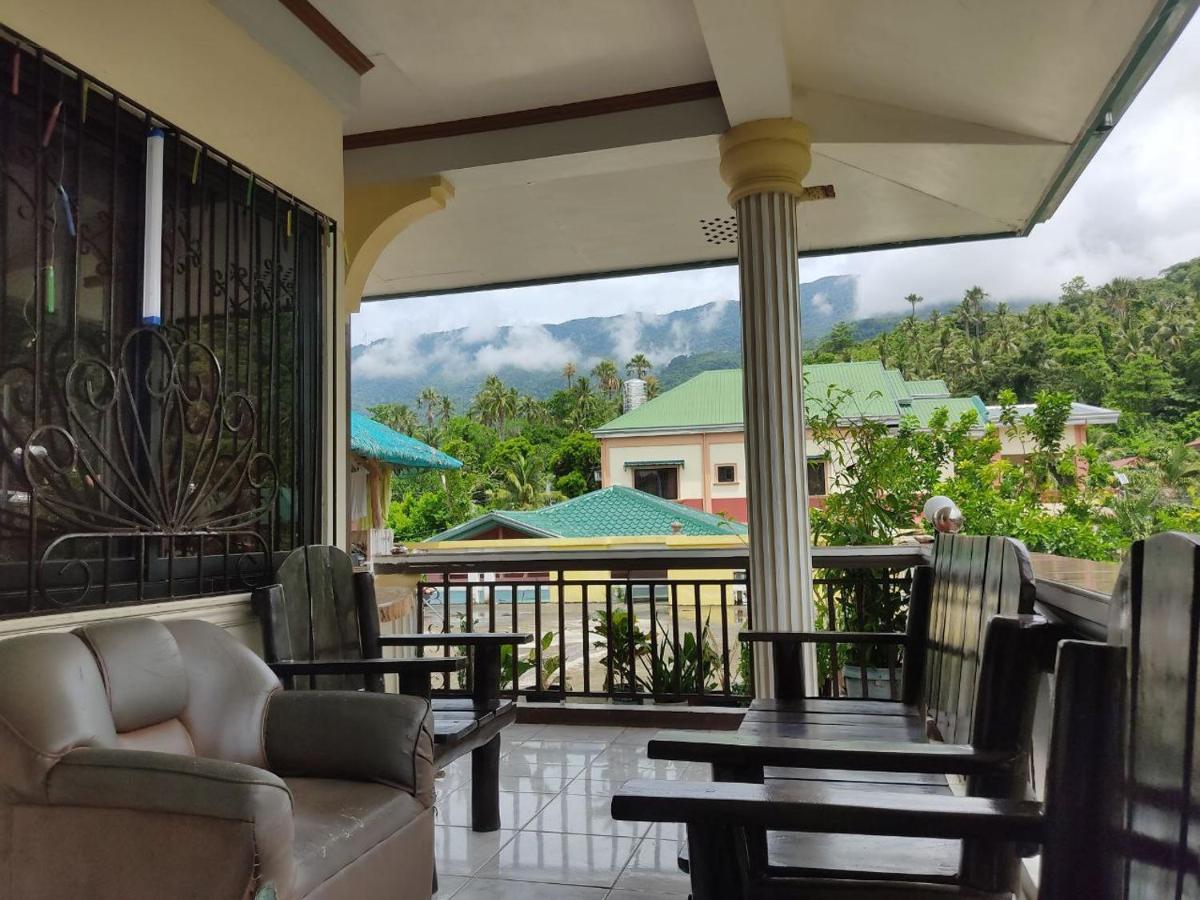 Riverside At Aninuan Accommodation And Food Puerto Galera Extérieur photo