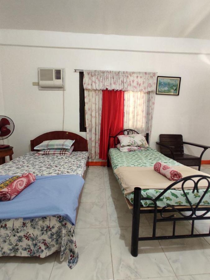Riverside At Aninuan Accommodation And Food Puerto Galera Extérieur photo