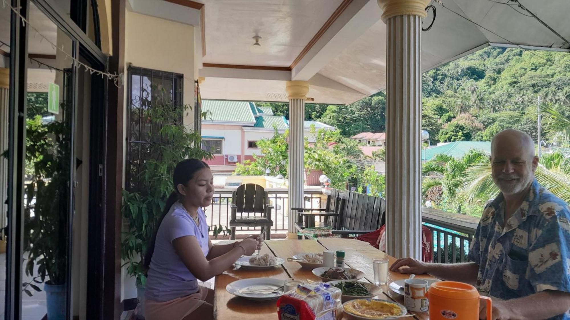 Riverside At Aninuan Accommodation And Food Puerto Galera Extérieur photo