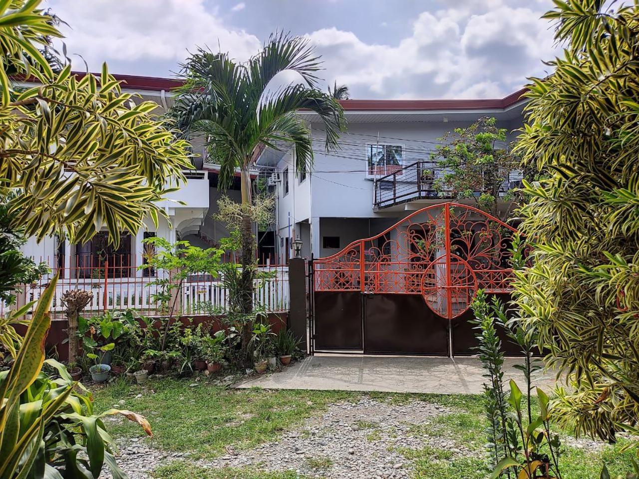 Riverside At Aninuan Accommodation And Food Puerto Galera Extérieur photo