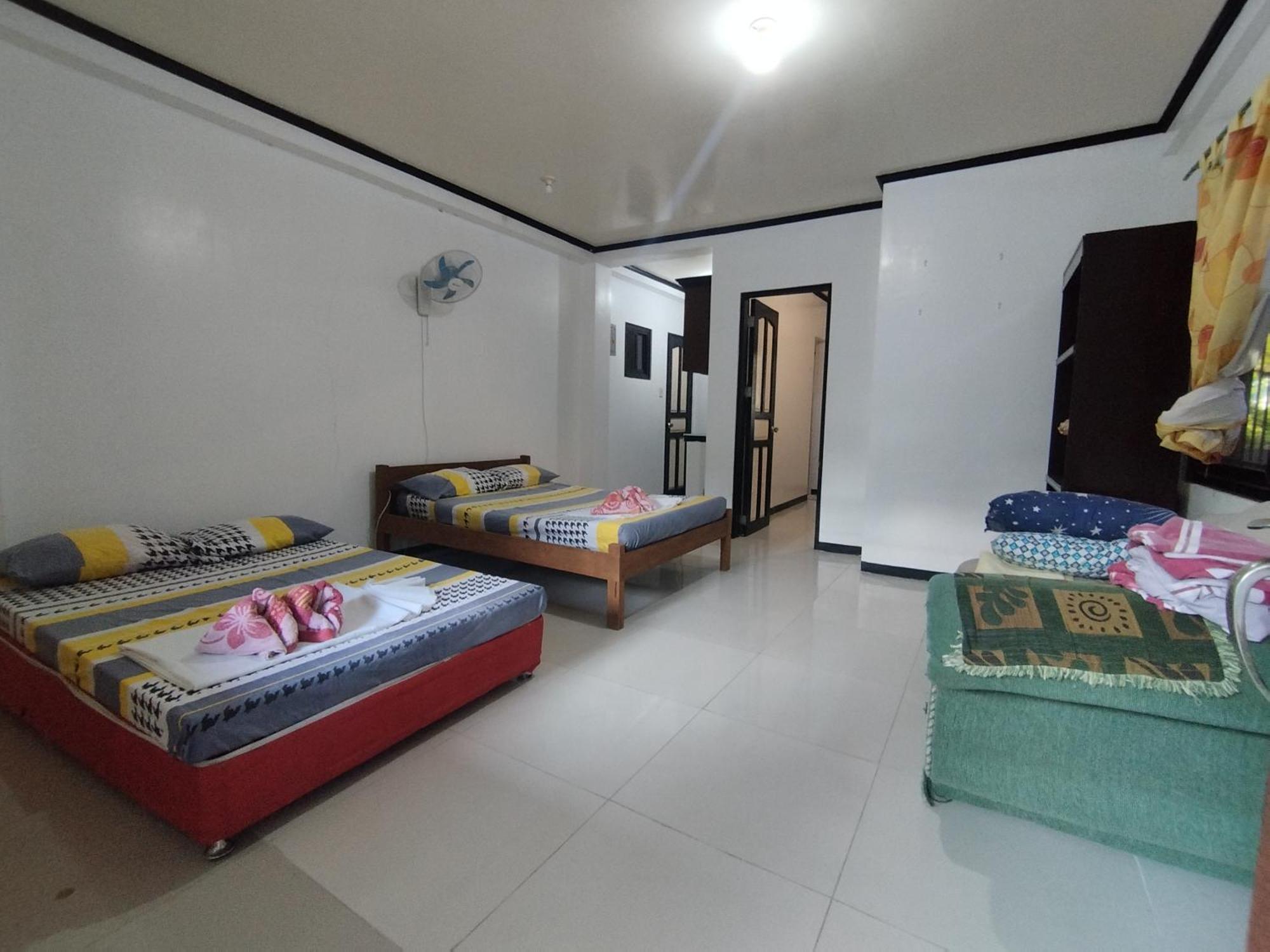 Riverside At Aninuan Accommodation And Food Puerto Galera Extérieur photo