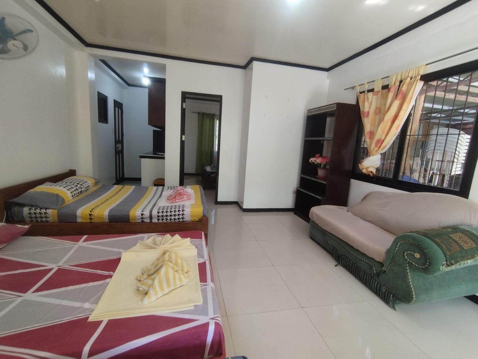 Riverside At Aninuan Accommodation And Food Puerto Galera Extérieur photo
